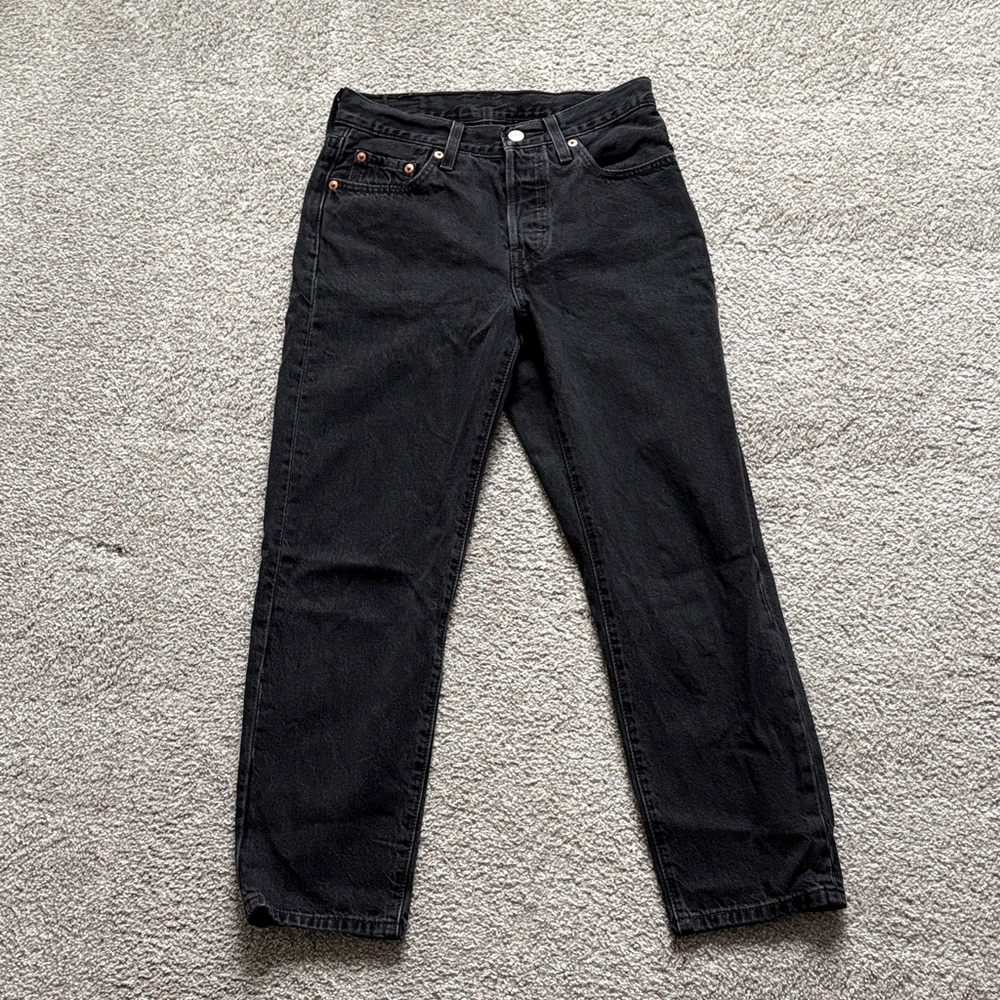 Levi's Women's Dark Black Ankle Jeans